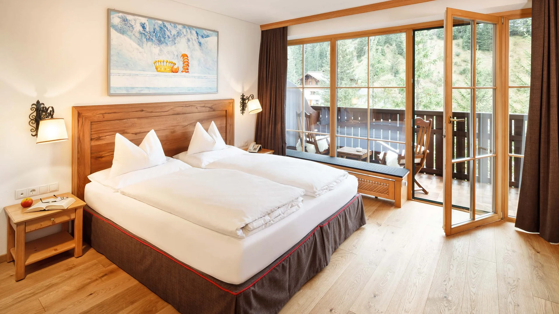 Hotel Lech in Lech am Arlberg | Sehr b‘sundrig seit 1954 Hotel Lech in Lech am Arlberg | Sehr b‘sundrig seit 1954