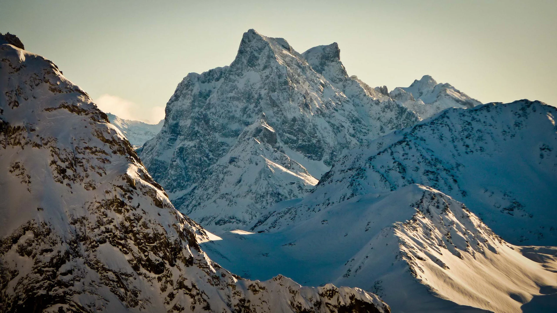 Adventure in the Austrian Alps | Skiing, Hiking, Biking & Culture in Lech Adventure in the Austrian Alps | Skiing, Hiking, Biking & Culture in Lech